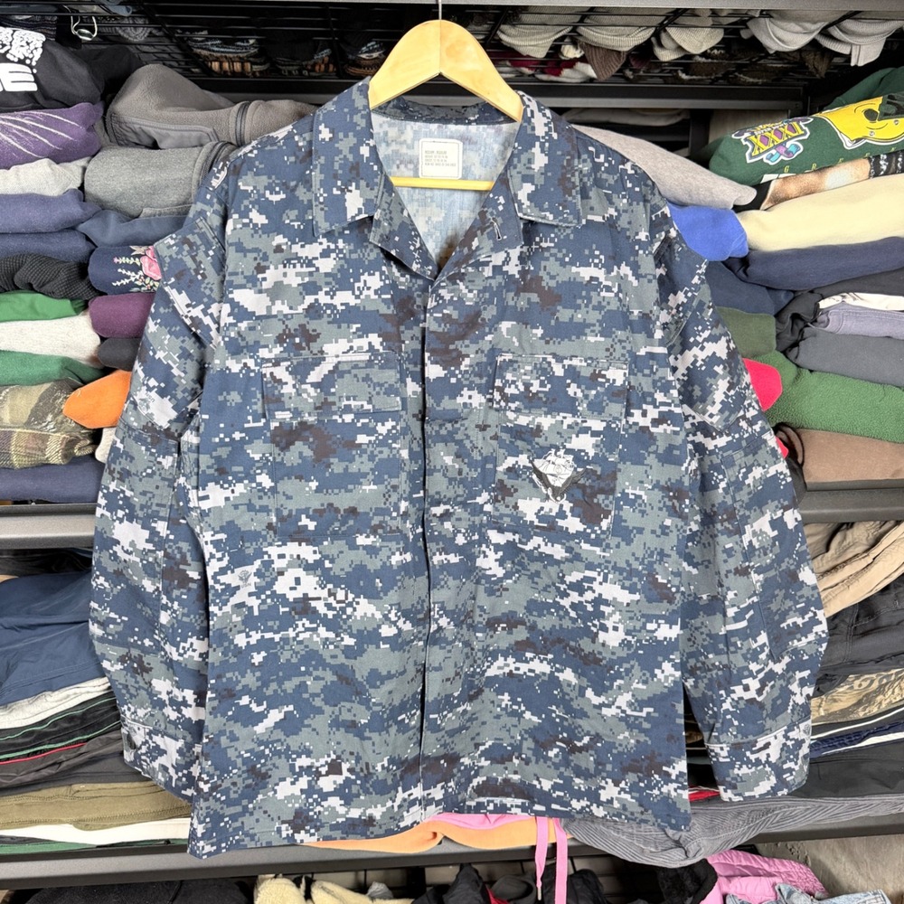 US Navy Digital Camo Utility Work Shirt Jacket Mens Medium Regular‎ NSN
